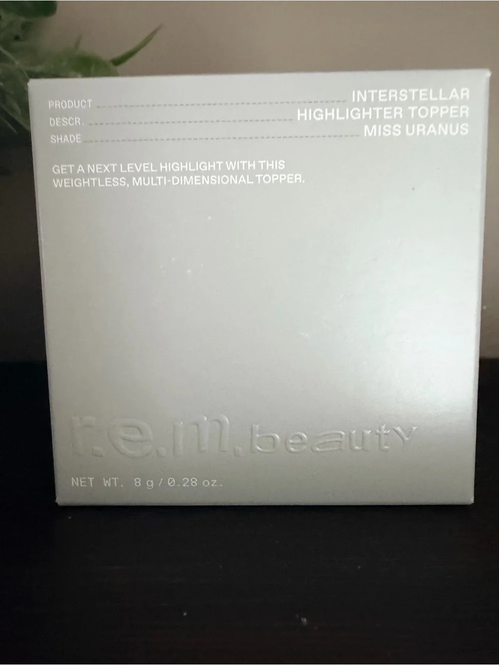 r.e.m. beauty interstellar highlighter topper- Miss Uranus discontinued shade